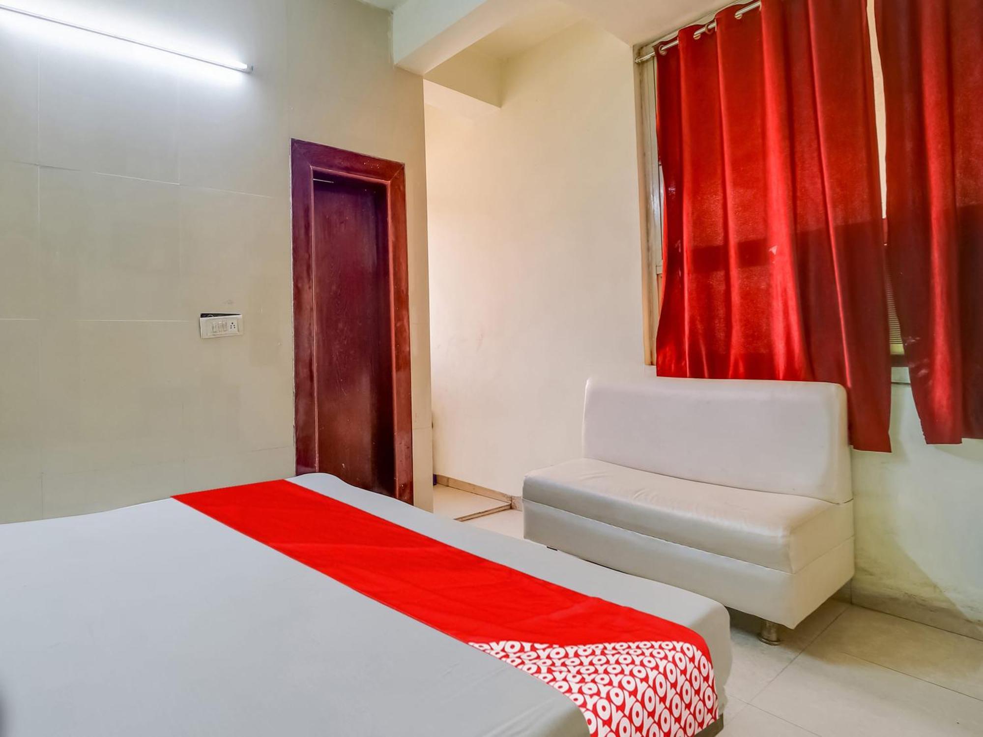 Hotel O Rama Krishna Bhopal Exteriör bild