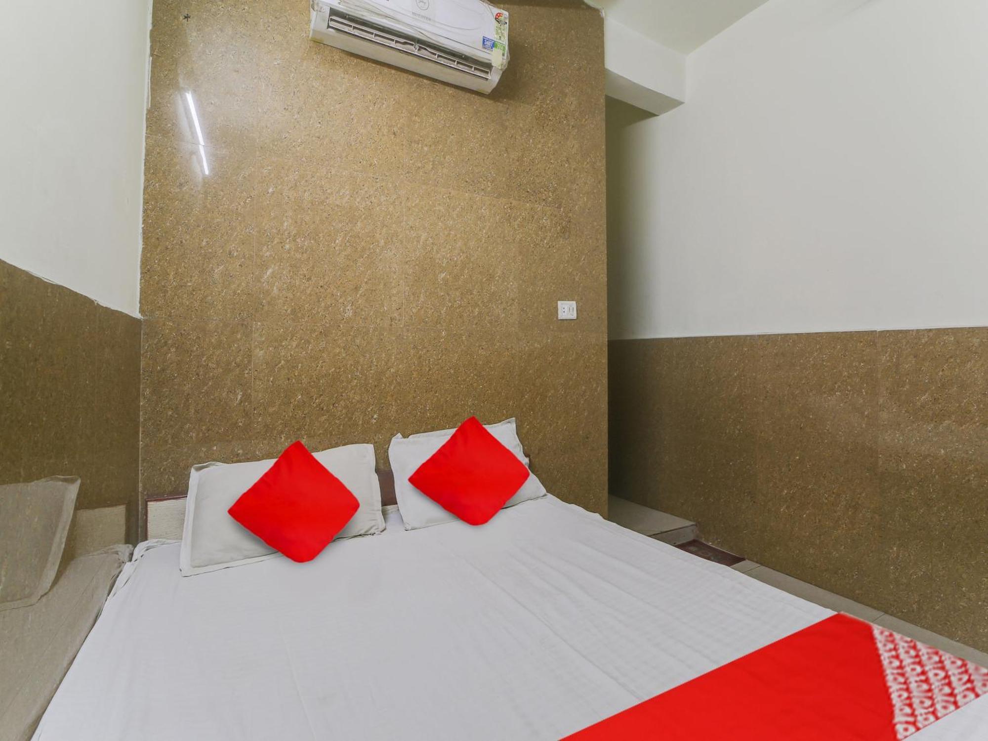 Hotel O Rama Krishna Bhopal Exteriör bild
