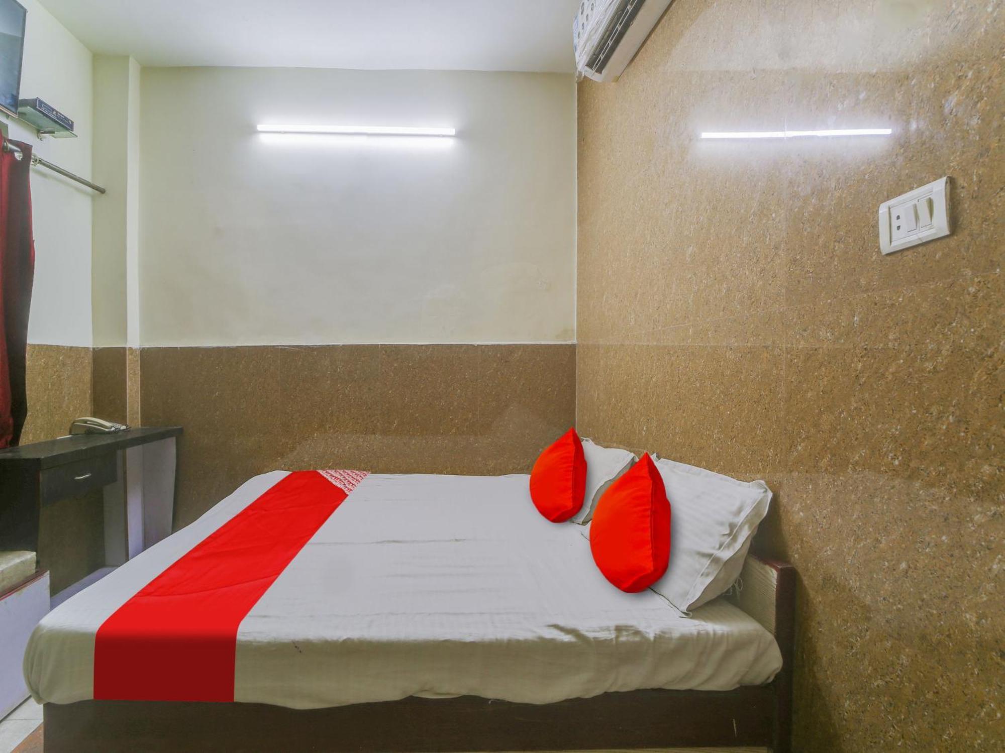 Hotel O Rama Krishna Bhopal Exteriör bild